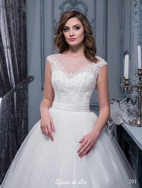 https://www.sposa-lia.com/images/stories/virtuemart/product/201       (2).jpg